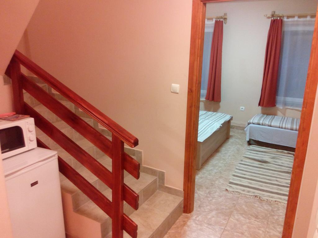 Éva vendégház Guesthouse Hajdúszoboszló Exterior foto