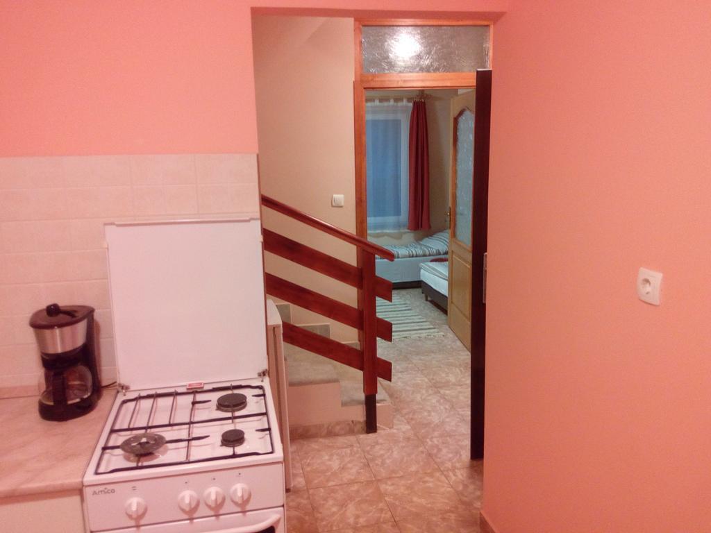 Éva vendégház Guesthouse Hajdúszoboszló Exterior foto